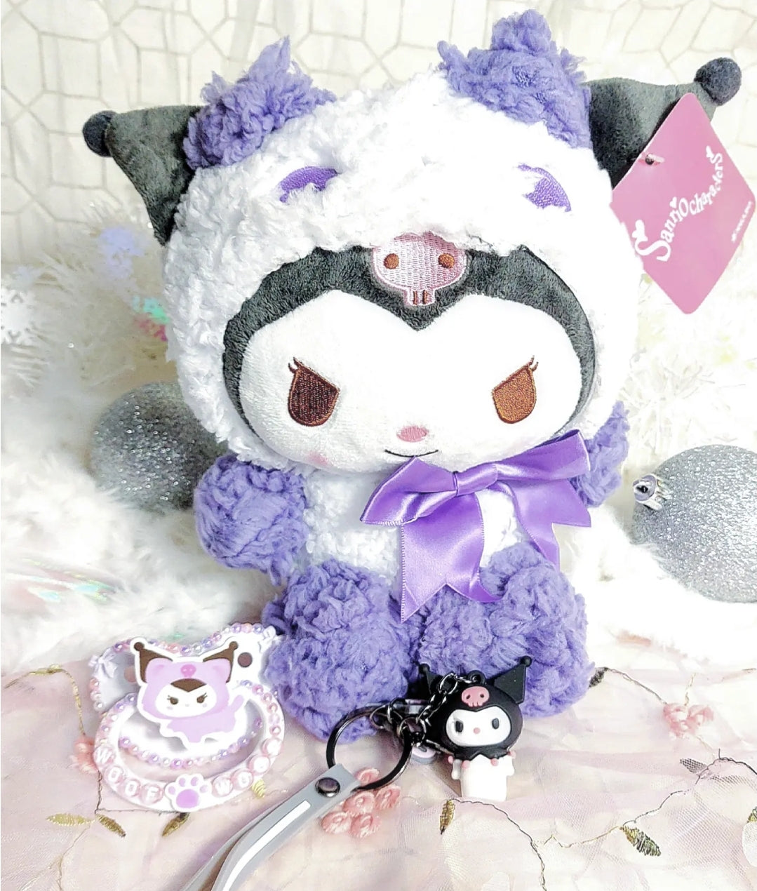Kuromi Bundle with simple paci